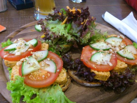 Veganstulle @ Café harmony